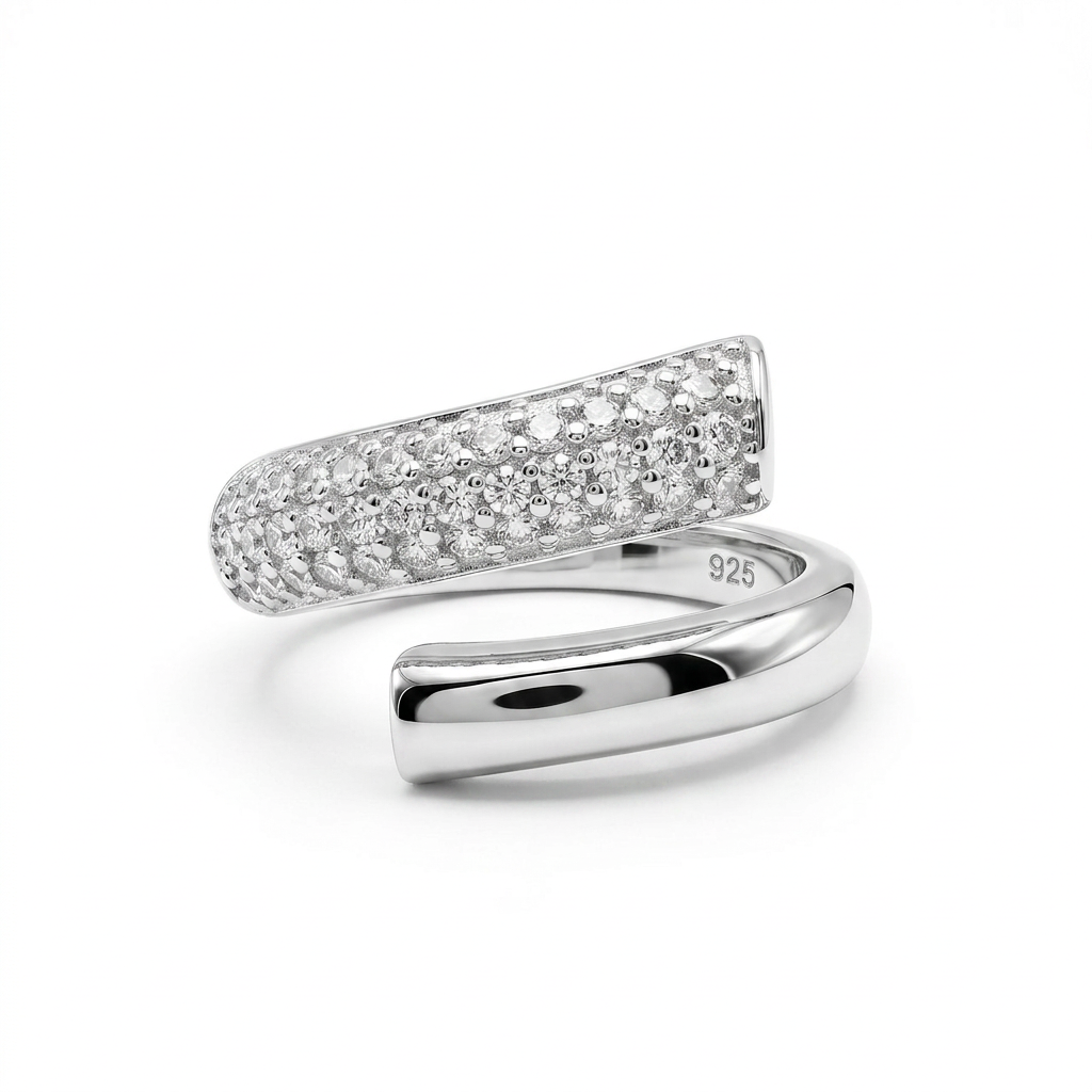 Anillo Dúo Éclat en plata 925 con doble banda cruzada y aplicaciones brillantes