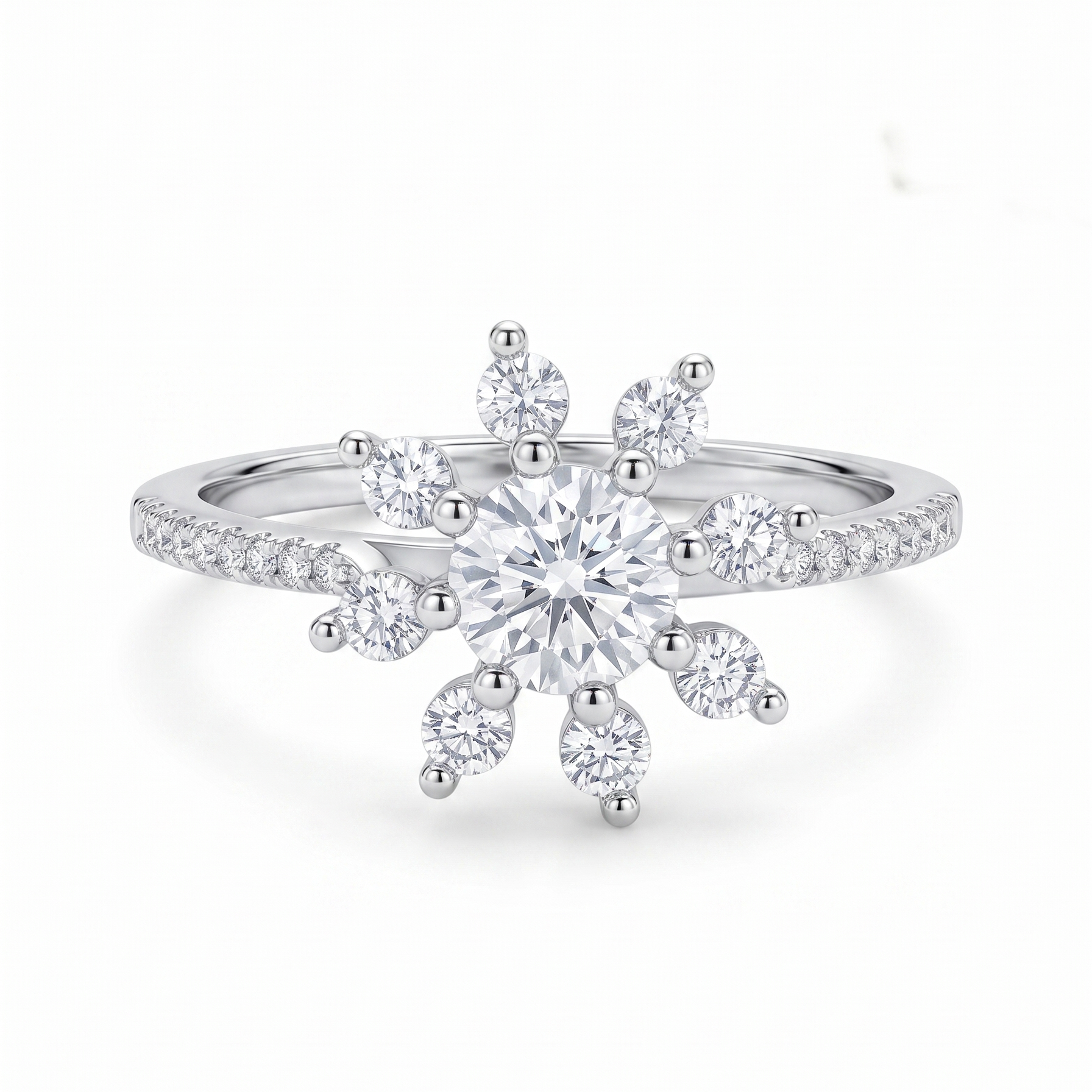 Anillo Estrella Elara de plata 925 con diseño estelar y brillo central