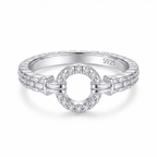 Anillo Halo Siena de plata 925 con motivo circular central y detalles brillantes