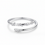 Anillo Rama Nara de plata 925 con diseño abierto e inspiración orgánica