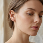 Aretes pequeños de plata 925 con diseño de esfera lisa y acabado brillante