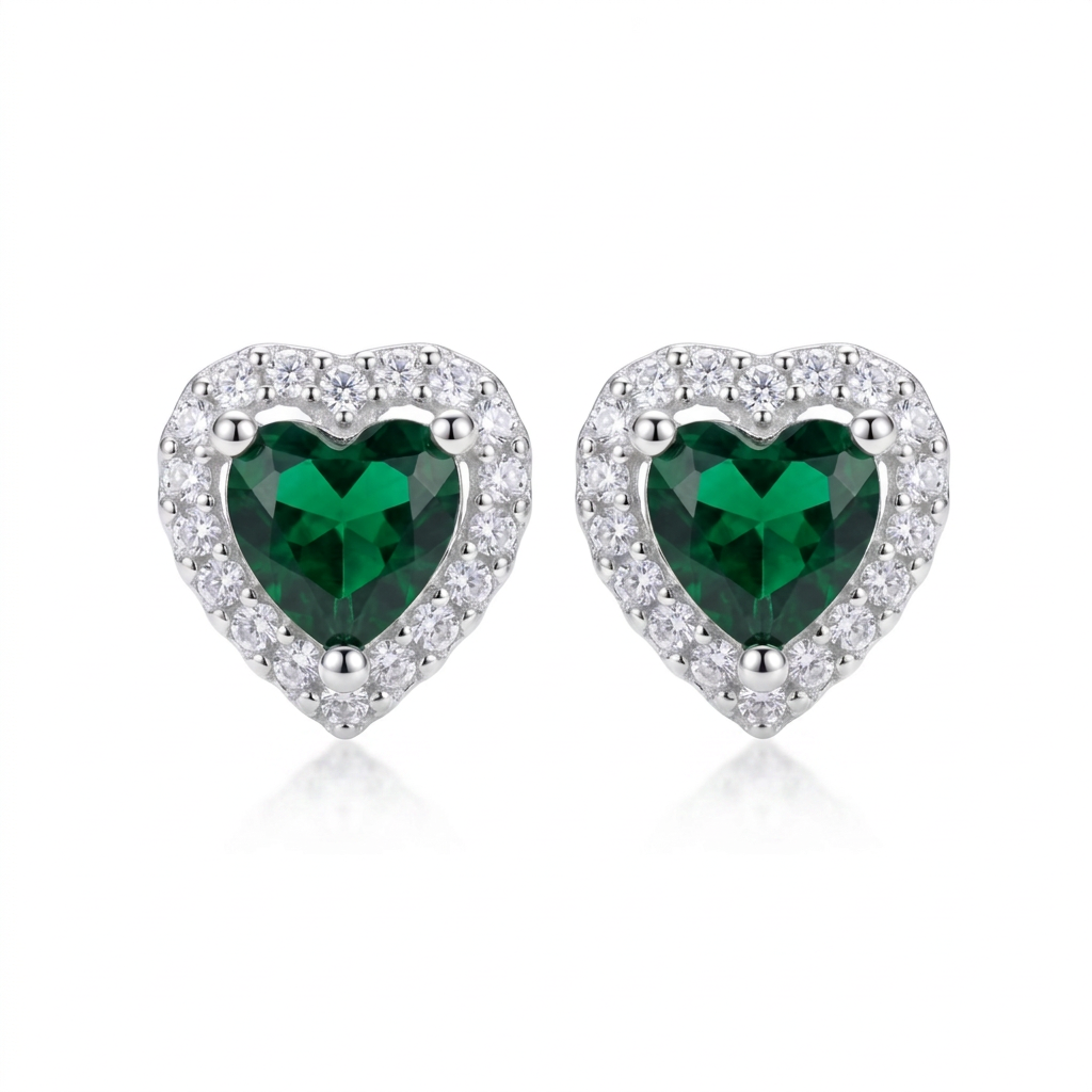 Aretes corazón verde en plata 925 con halo brillante y broche mariposa