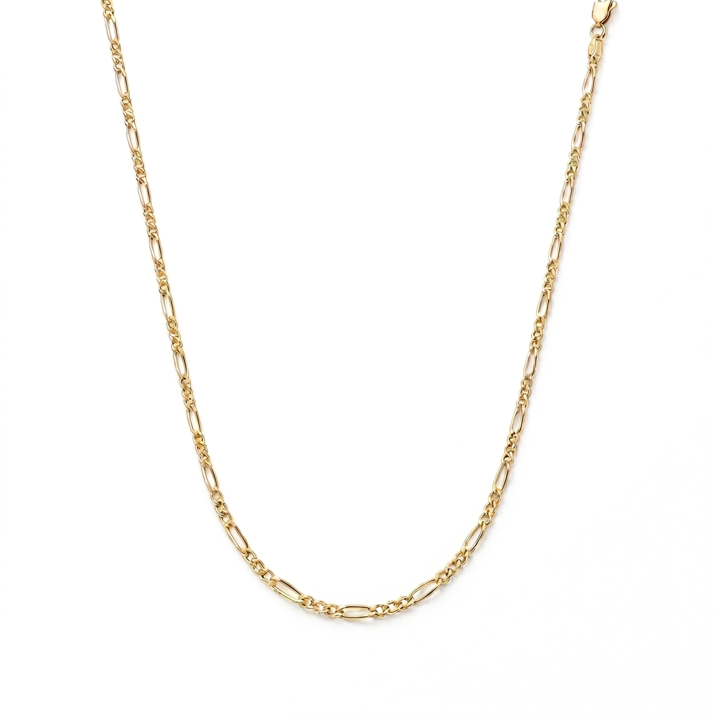 Descubre la Cadena Siena Dorada de Emmas 45 cm, elaborada en Plata 925 con baño de oro 18k.