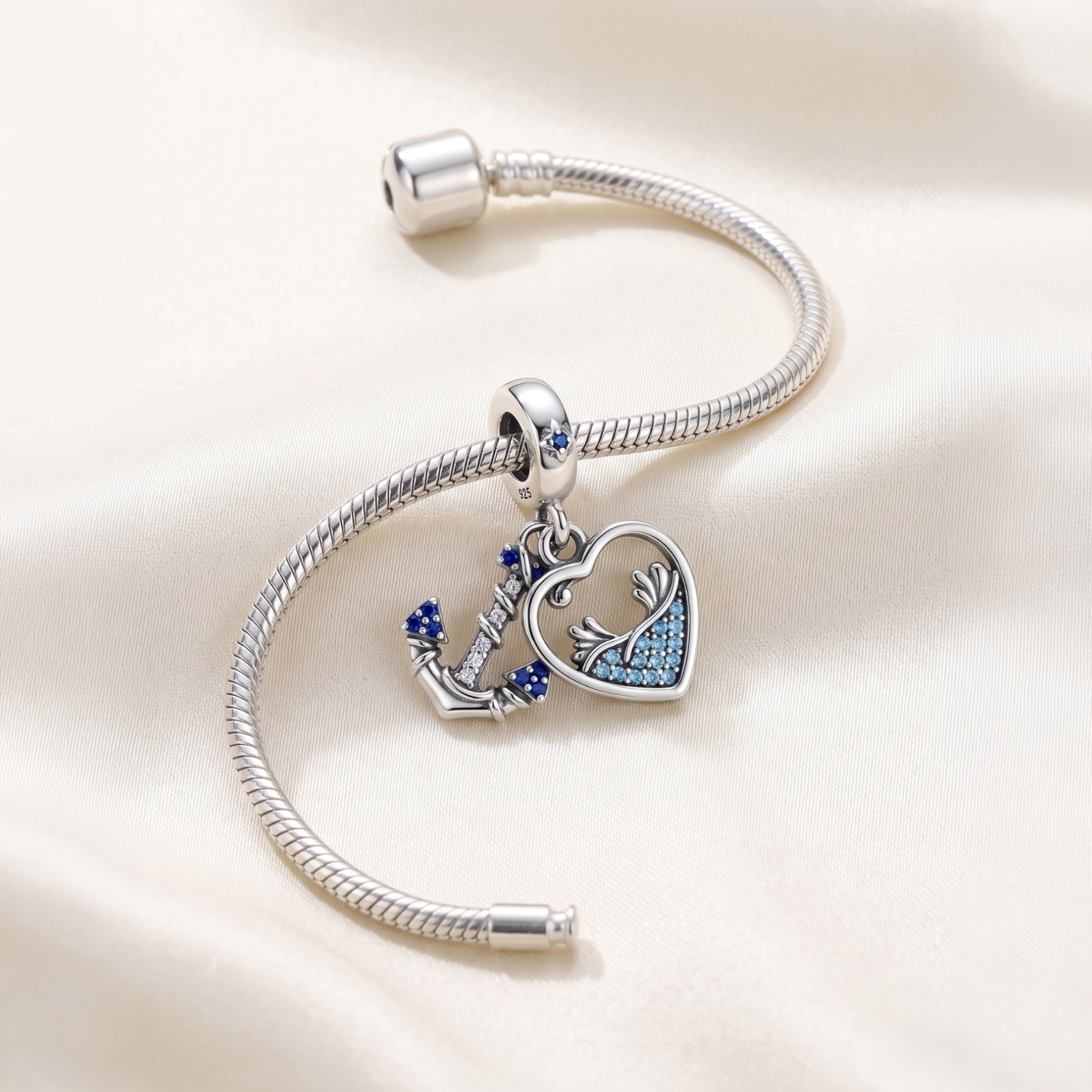 Charm colgante de plata 925 que une un ancla y un corazón