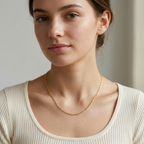 Collar minimalista tipo escalera de 45 cm en plata 925 bañada en oro de 18k